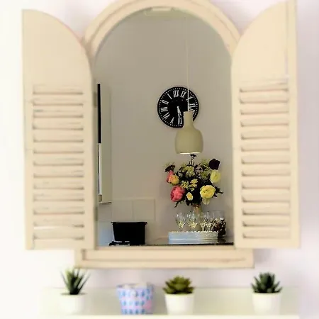 Blue Sunshine Rab Apartman Palit