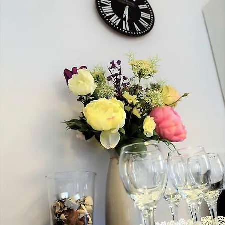 Blue Sunshine Rab Apartman Palit