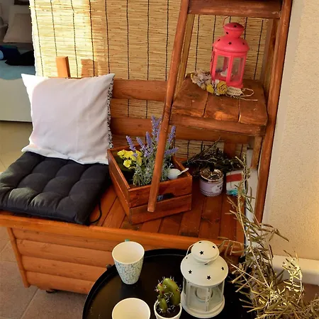 Blue Sunshine Rab Apartament