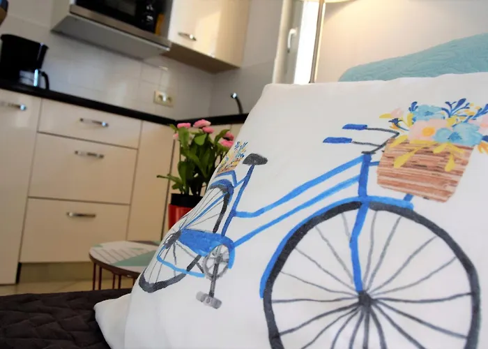 Blue Sunshine Rab Διαμέρισμα *