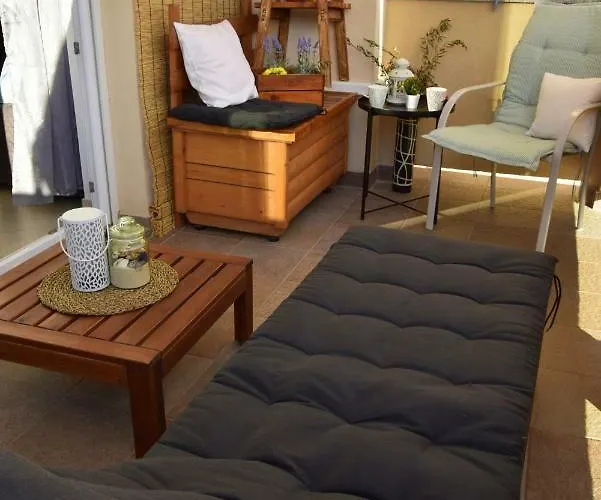 Διαμέρισμα Blue Sunshine Rab Palit